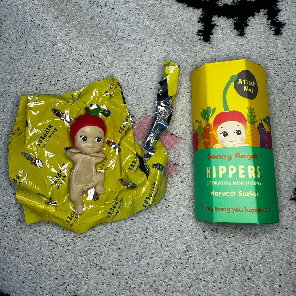 COPY - Apple hipper sonny angel from the harvest series 🍎